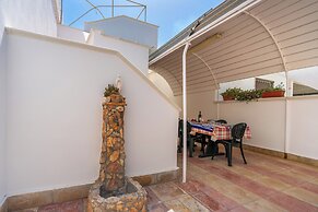 3978 Villetta Carmen by Barbarhouse