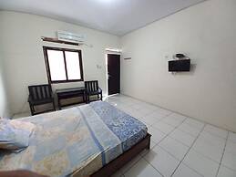 OYO 94034 Perbetulan Guest House Syariah