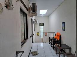 OYO 94034 Perbetulan Guest House Syariah