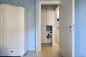 Blue Charm Florentine Apt by Oteego