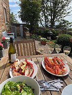 Fabulous Holiday Home by the sea in Ancient Crail
