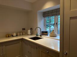 Luxury Northumberland Cottage Near Beach Sleeps 8