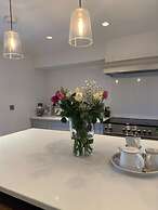 Luxury Northumberland Cottage Near Beach Sleeps 8