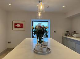 Luxury Northumberland Cottage Near Beach Sleeps 8