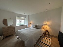 Luxury Northumberland Cottage Near Beach Sleeps 8