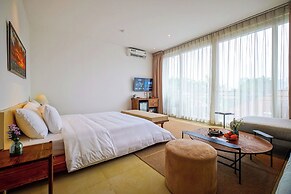 Nexus House Làng Báo Chí