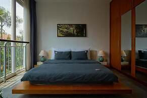 Nexus House Làng Báo Chí