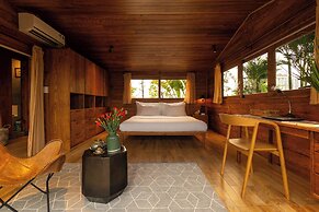 Nexus House Làng Báo Chí