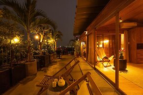 Nexus House Làng Báo Chí