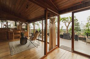 Nexus House Làng Báo Chí