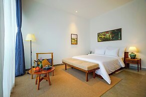 Nexus House Làng Báo Chí