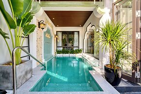 Rokas Hoi An Boutique Hotel