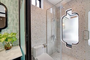 Rokas Hoi An Boutique Hotel