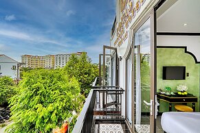 Rokas Hoi An Boutique Hotel