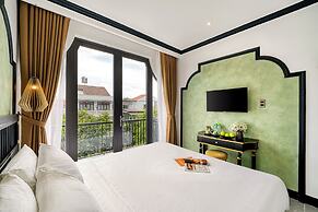 Rokas Hoi An Boutique Hotel