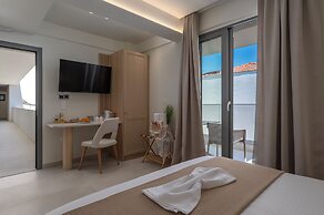 Sandy Seaside Suites