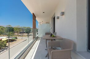 Sandy Seaside Suites