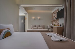 Sandy Seaside Suites