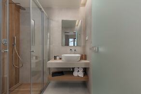 Sandy Seaside Suites