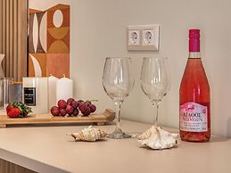 Sandy Seaside Suites