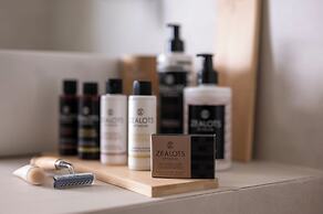 Sandy Seaside Suites