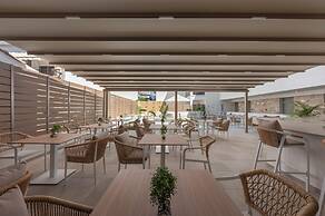 Sandy Seaside Suites