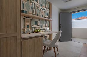 Sandy Seaside Suites