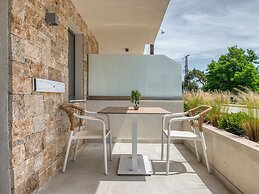 Sandy Seaside Suites