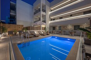 Sandy Seaside Suites