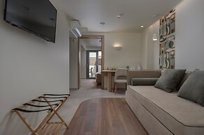 Sandy Seaside Suites