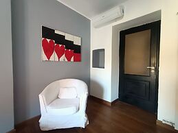 Delle Erbe The Nightlife