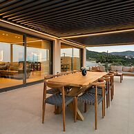 Thalassa Majo Luxury Villas 5 Bedrooms Gym Sauna