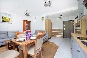 Apartament Kolorowe Balkony by Renters