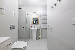 Apartament Kolorowe Balkony by Renters