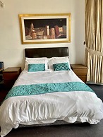 Large 5 Bedroom Flat in Marchmont, Edinburgh