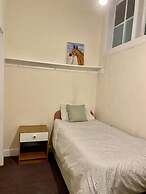 Large 5 Bedroom Flat in Marchmont, Edinburgh