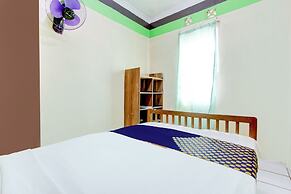 SPOT ON 94005 Homestay Bintang Syariah