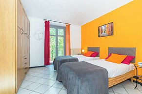 Sunny Apartment by Wonderful Italy