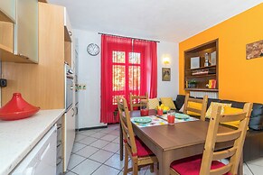 Sunny Apartment by Wonderful Italy