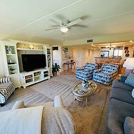 Sea Haven Luxe 2BR Oceanfront Haven