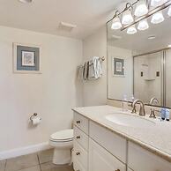 Sea Haven Luxe 2BR Oceanfront Haven