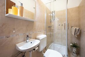 Double bed Room With Private Bathroom