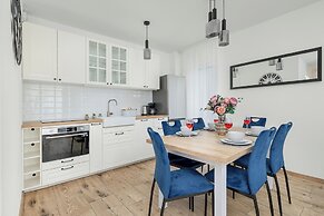 Bright Apartment for 4 People by Renters