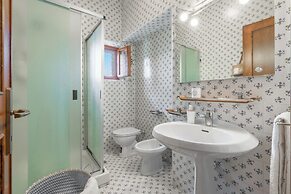 Casa Martina, Piazza Delle Erbe, San Gimignano