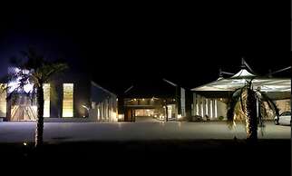 Kiri Container Resorts