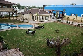 Kiri Container Resorts