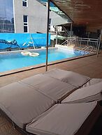 RYAN Hotel and Suites