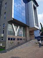 RYAN Hotel and Suites