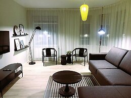 Day Dream Townhall Square Apartments