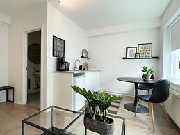 Day Dream Townhall Square Apartments